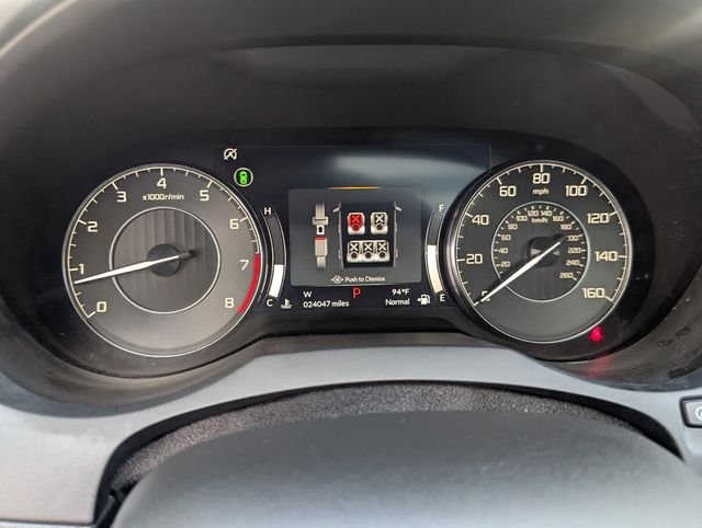 Used 2024  Acura Base image 22