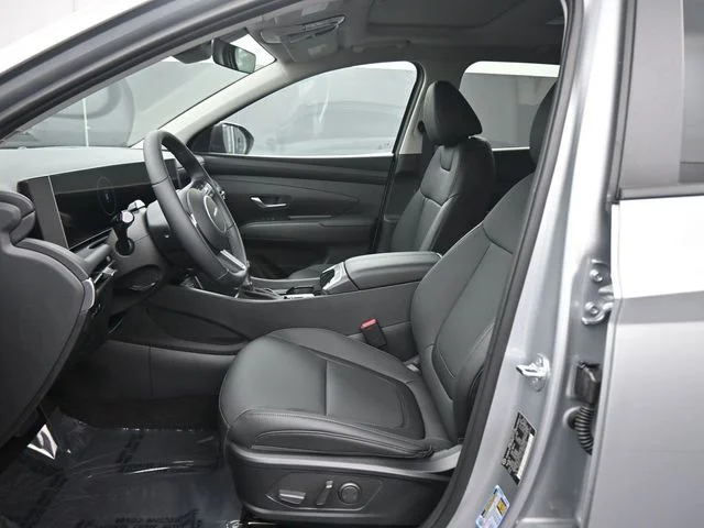 Used 2026 Silver Hyundai SEL Premium image 12