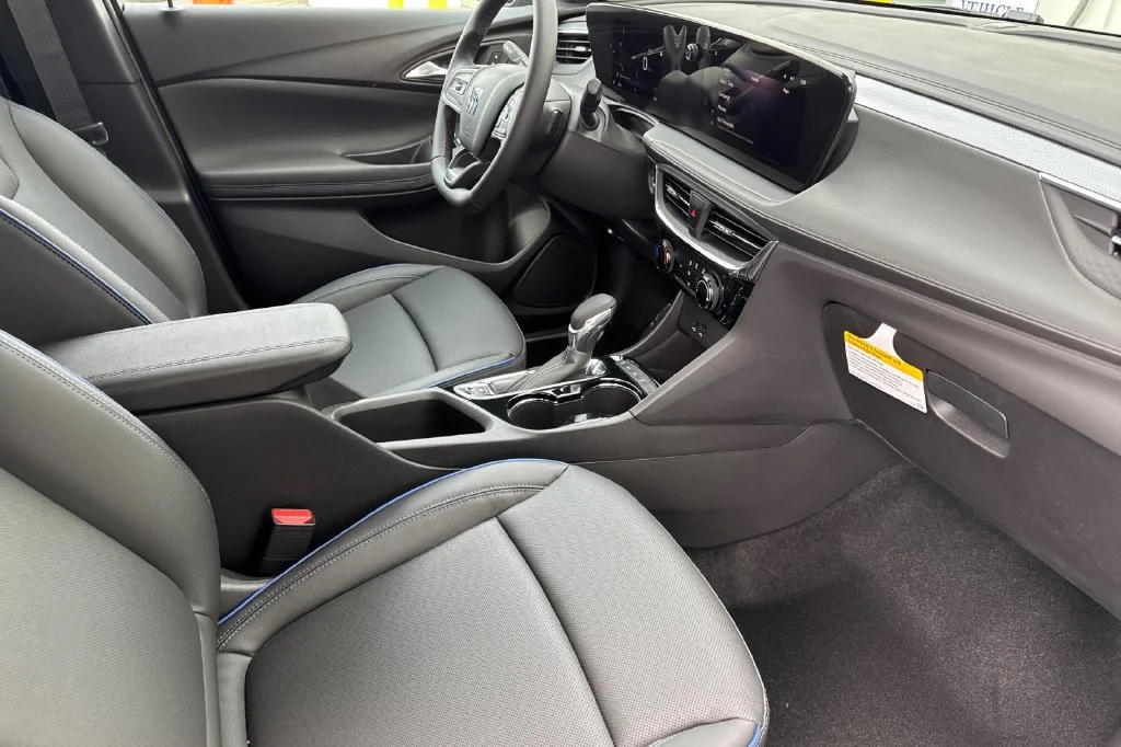 2026 Buick Encore GX Sport Touring - Photo 14