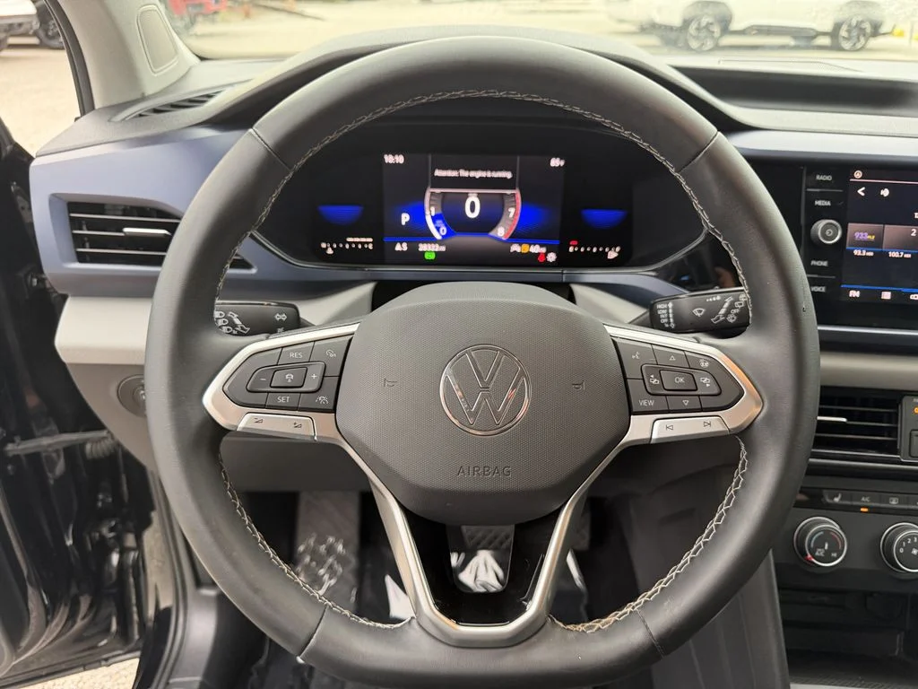 Used 2022 Black Volkswagen 1.5T SE image 29