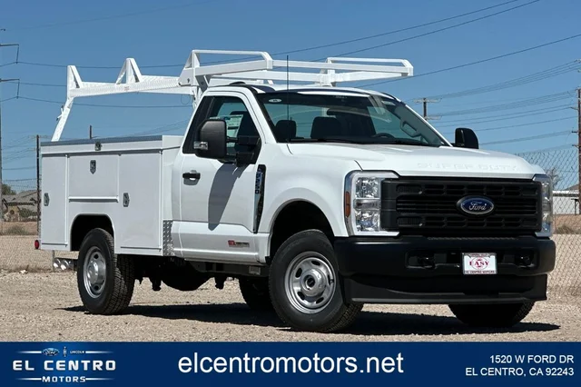 2025 Ford Super Duty XL