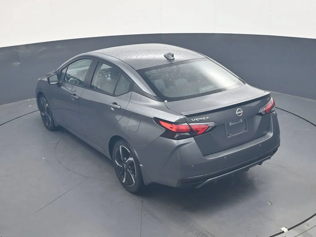 Used 2024 Gun Metallic Nissan 1.6 SR image 24