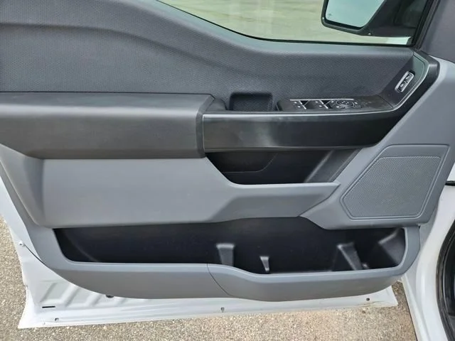 Used 2022 White Ford XL image 10