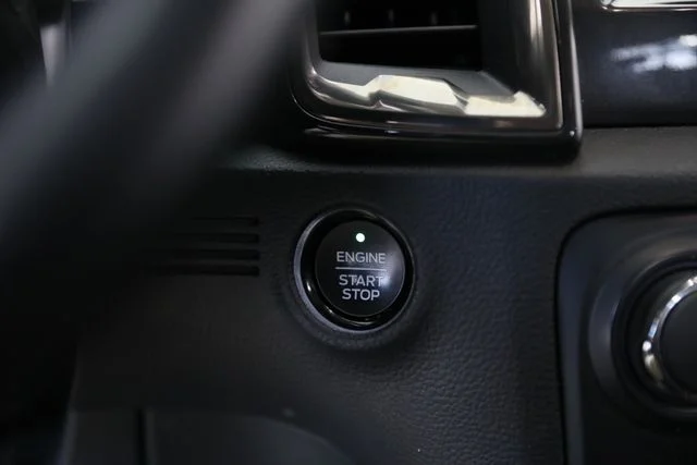 Used 2020 Black Ford Lariat image 12