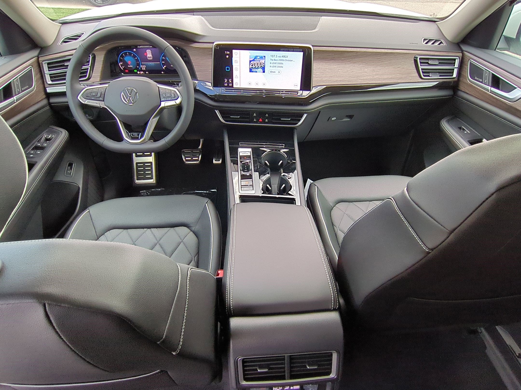 2026 Volkswagen Atlas SEL Premium R-Line - Photo 14