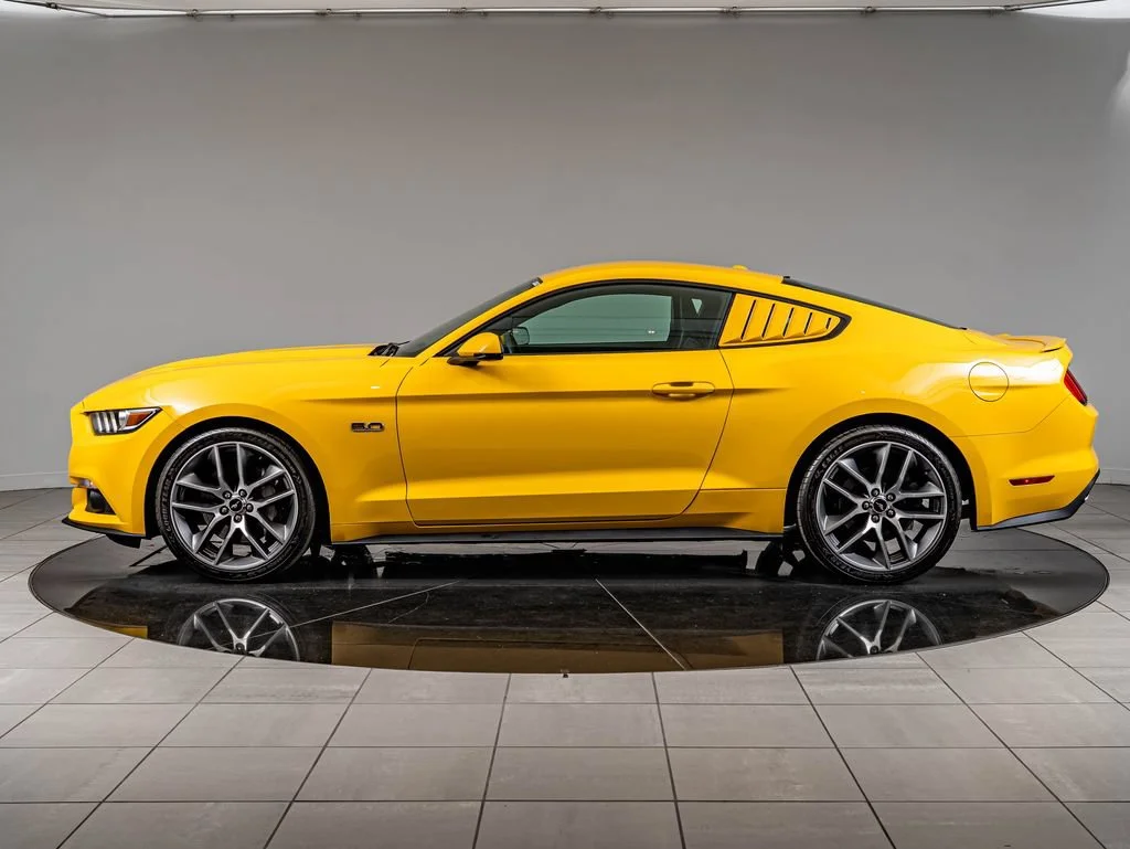 Used 2015 Yellow Ford GT Premium image 8