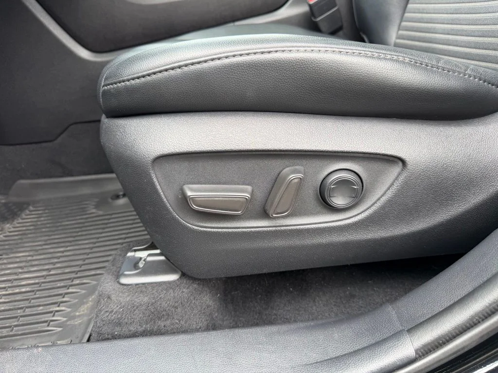 Used 2021 Midnight Black Metallic Toyota XSE image 14