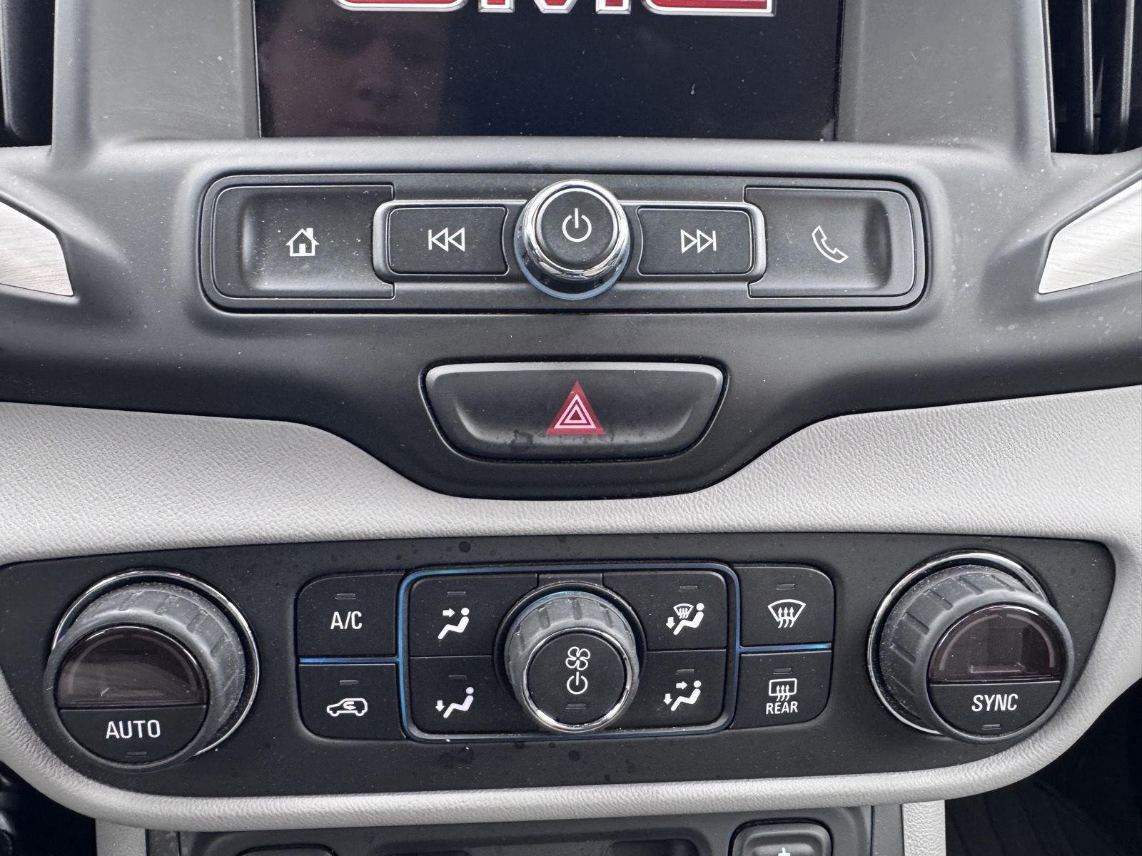 Used 2019 Summit White GMC SLE image 18