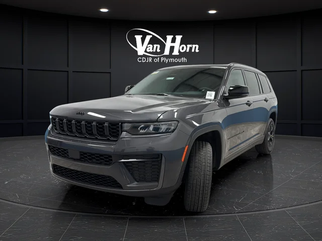 New 2026 Baltic Gray Metallic Clear-Coat Exterior Paint Jeep Altitude image 3
