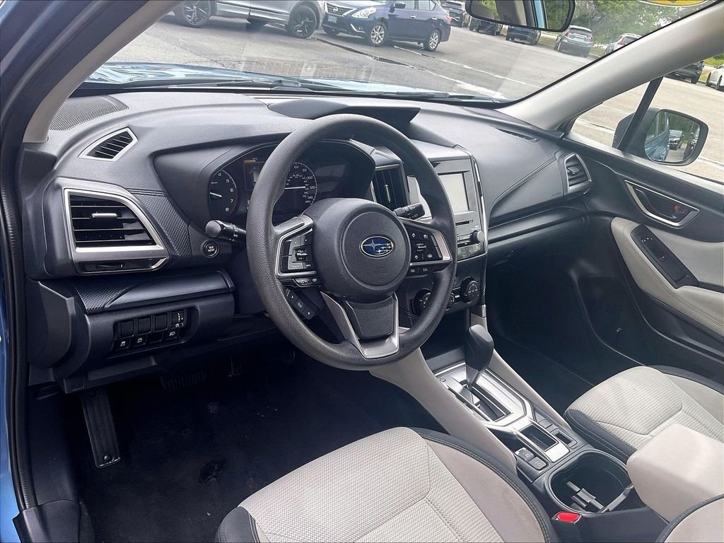 Used 2020 Blue Subaru Base image 8