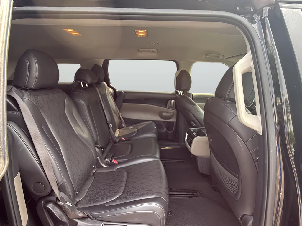 Certified Used 2025 Black Kia LXS image 24