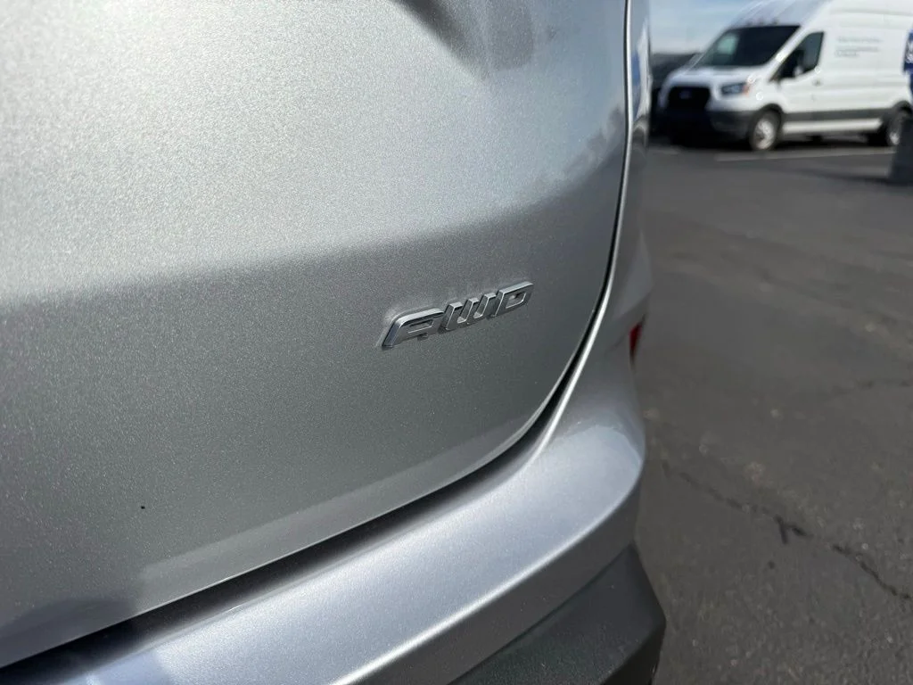 Used 2023 Silver Ford SEL image 46