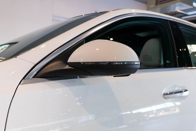 New 2026 Polar White Mercedes-Benz C 300 image 10