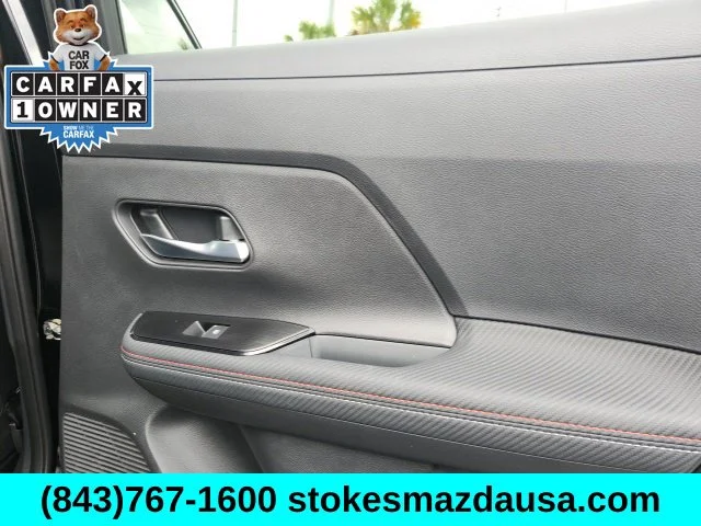 Used 2025 Black Nissan SR image 23