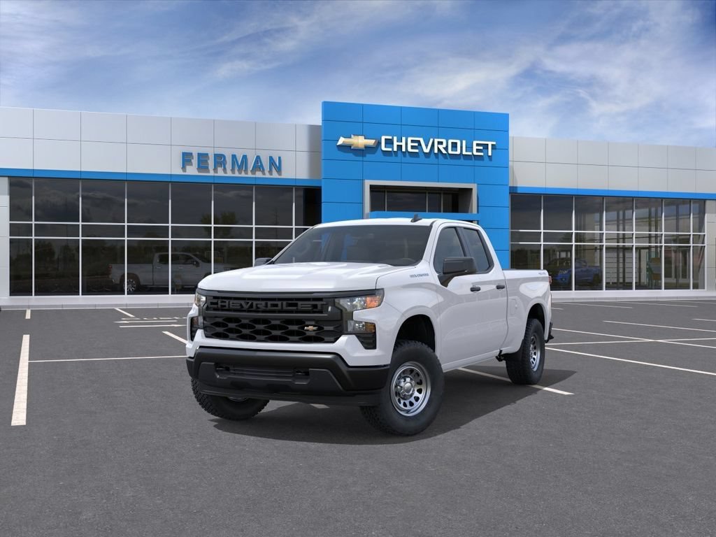 New 2026 Summit White Chevrolet WT image 9