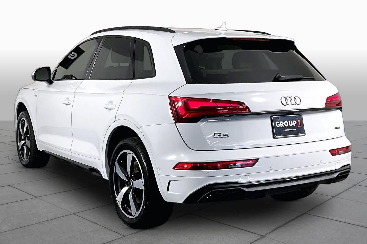 Used 2022 Glacier White Metallic Audi S line Prestige image 11