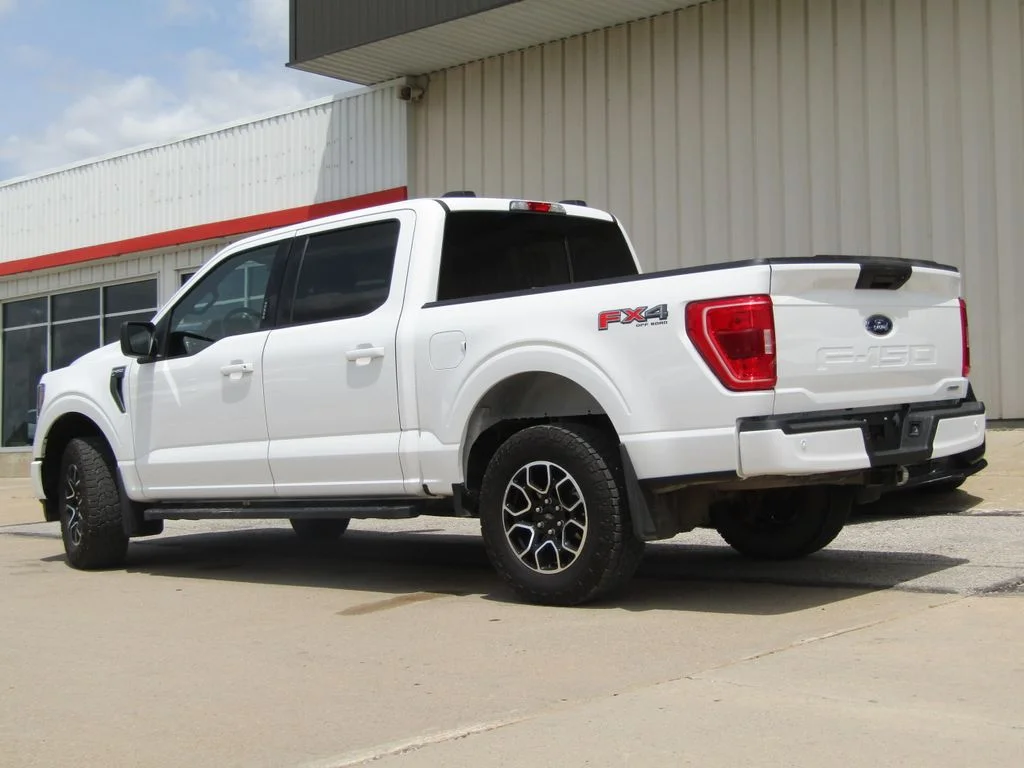 Used 2023 White Ford XLT image 10