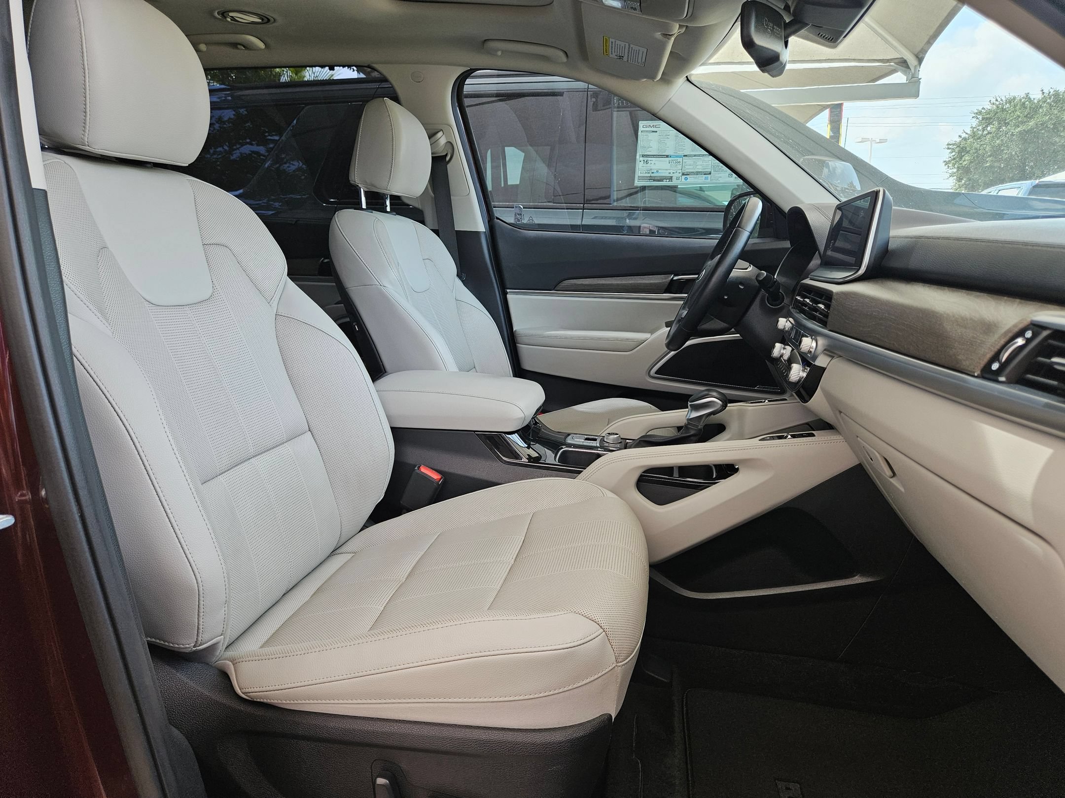 2021 Kia Telluride EX - Photo 27