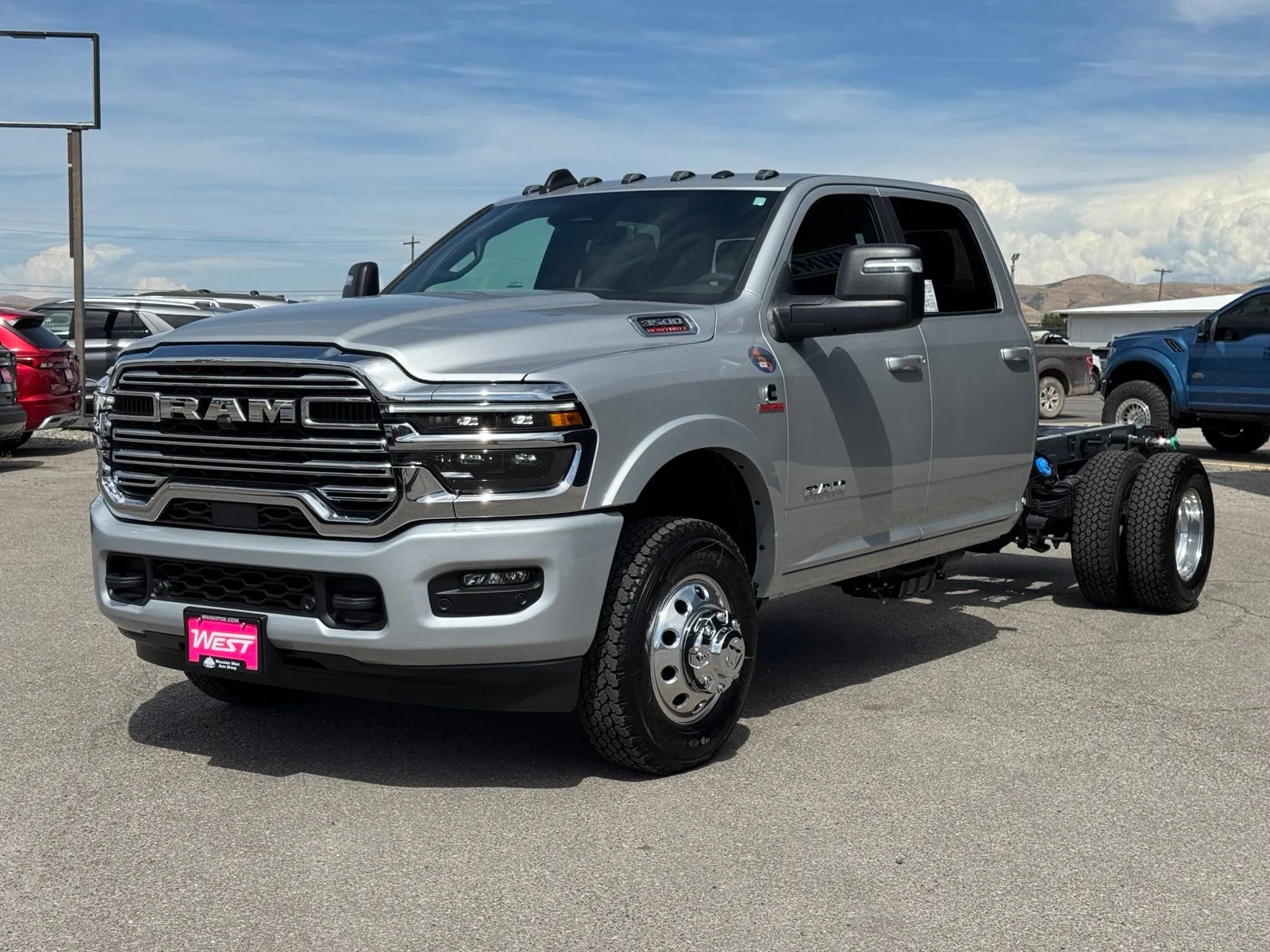 New 2026 Silver Zynith RAM Tradesman image 12