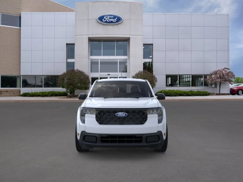 New 2026 White Metallic Ford XLT image 30