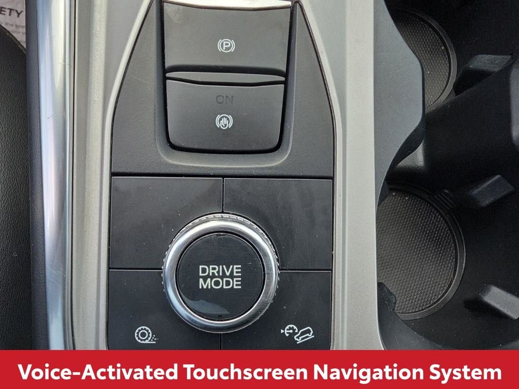 Used 2023 Silver Ford XLT image 29