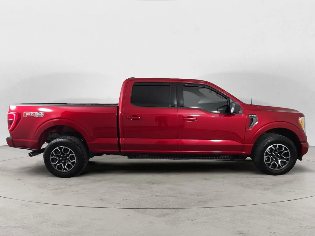 Used 2021 Red Ford XLT image 6