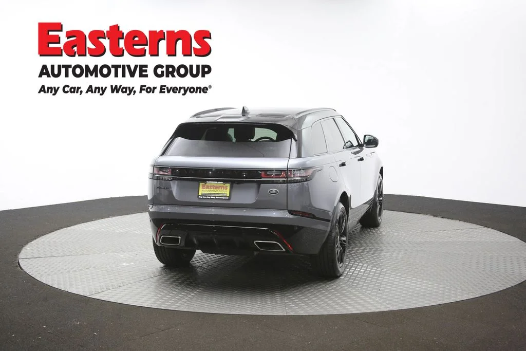 Used 2023 Gray Land Rover R-Dynamic S MHEV image 40
