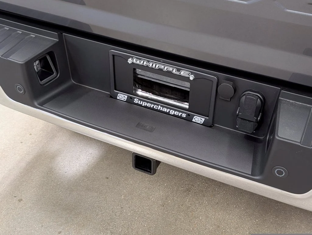 New 2026 Carbonized Gray Metallic Ford XL image 21