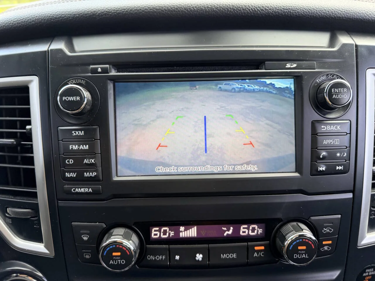 Used 2018 Gray Nissan SL 4x2 4dr Crew Cab image 21