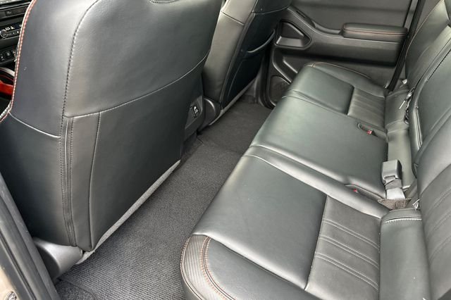 Used 2023 Beige Nissan PRO-X image 11