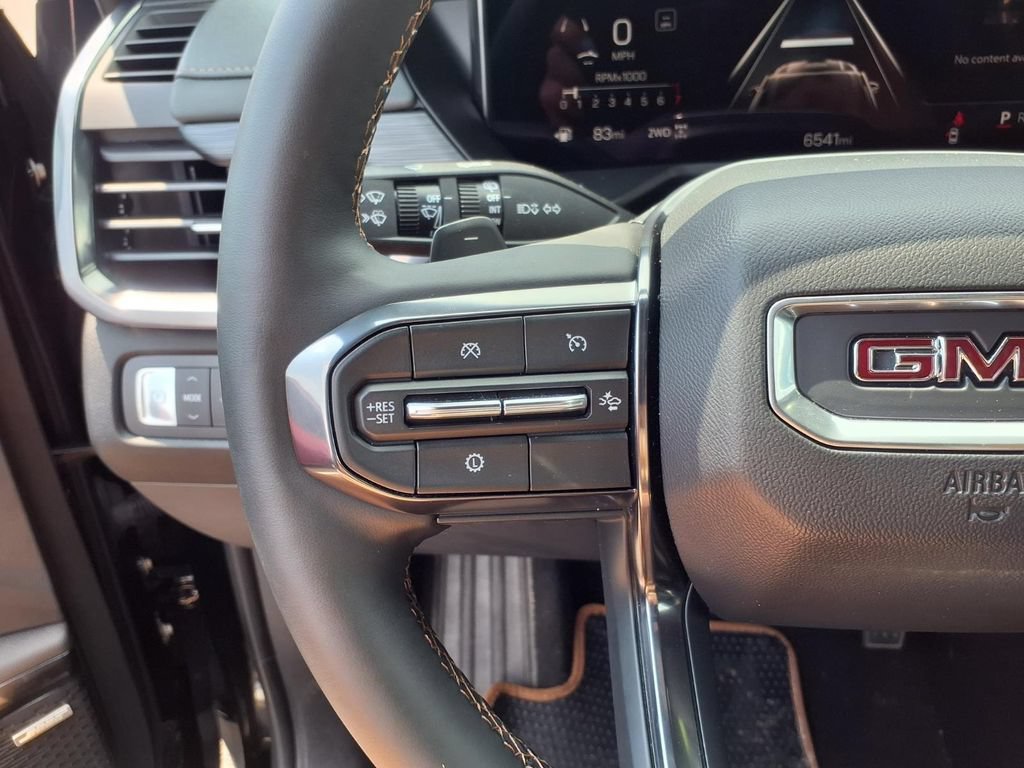 2025 GMC Acadia AT4 - Photo 7