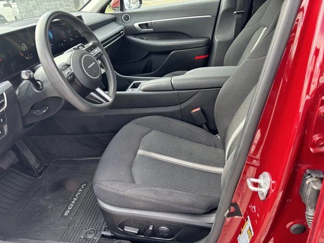 Used 2024 Red Hyundai SEL image 19