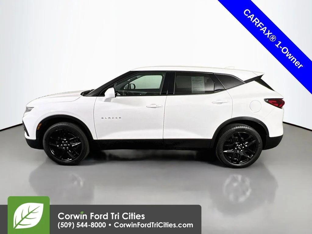 Used 2022 Summit White Chevrolet LT image 6
