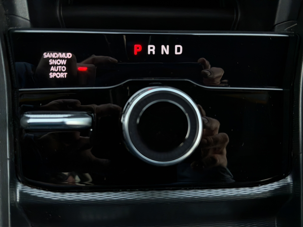 Used 2025 Red Jeep Limited image 27