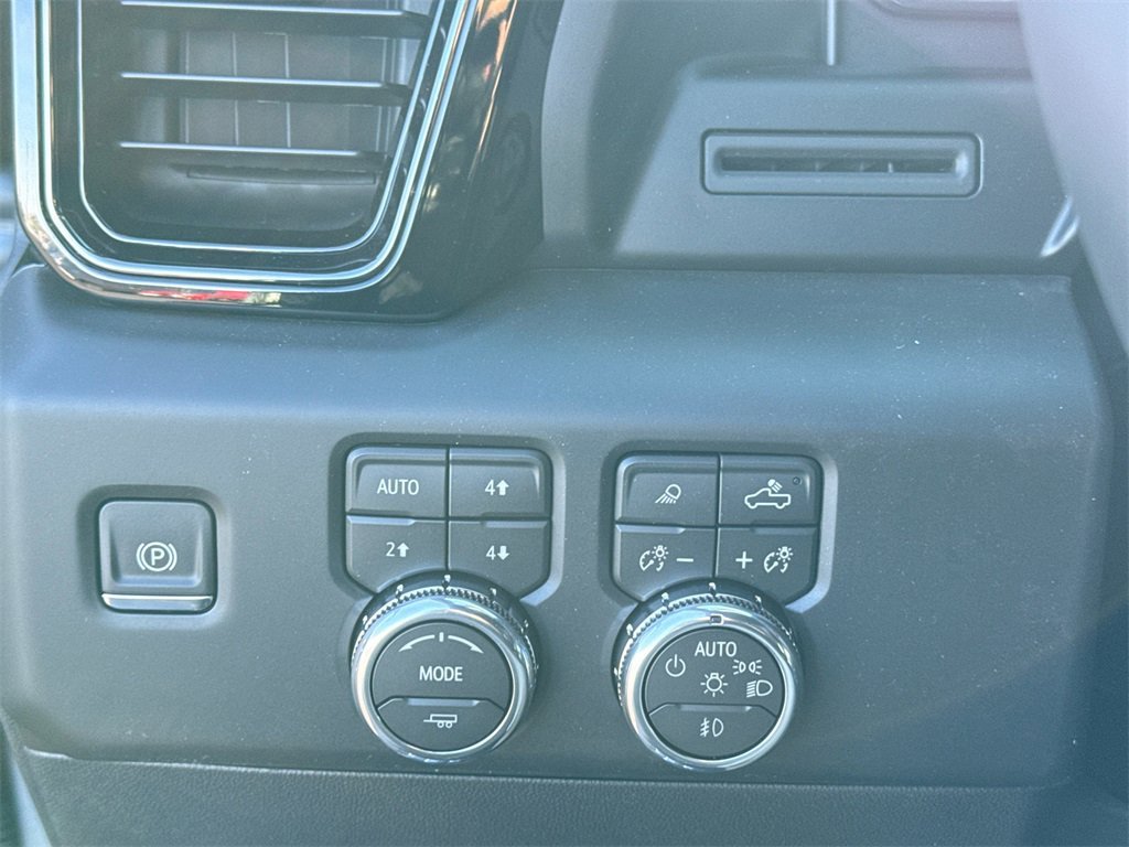 2026 GMC SIERRA - Image 18