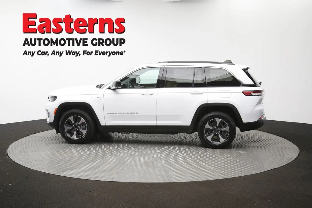 Used 2024 White Jeep 4xe image 64