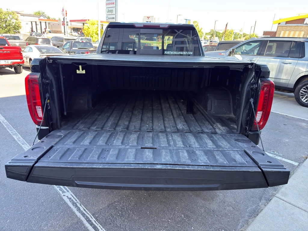 Used 2021 Onyx Black GMC Denali image 14