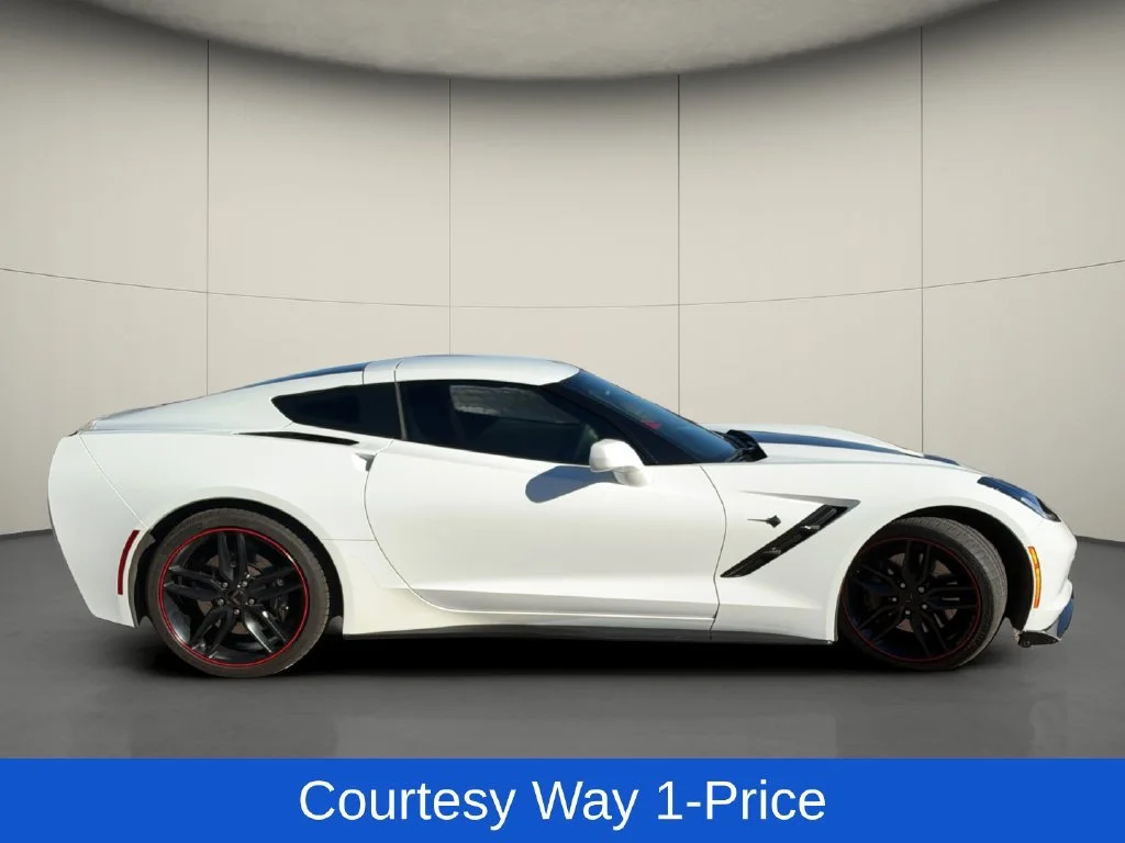 Used 2019 ARCTIC WHITE Chevrolet Z51 3LT image 11