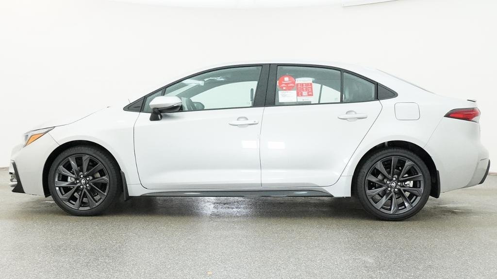 New 2027 Classic Silver Metallic Toyota XSE image 2