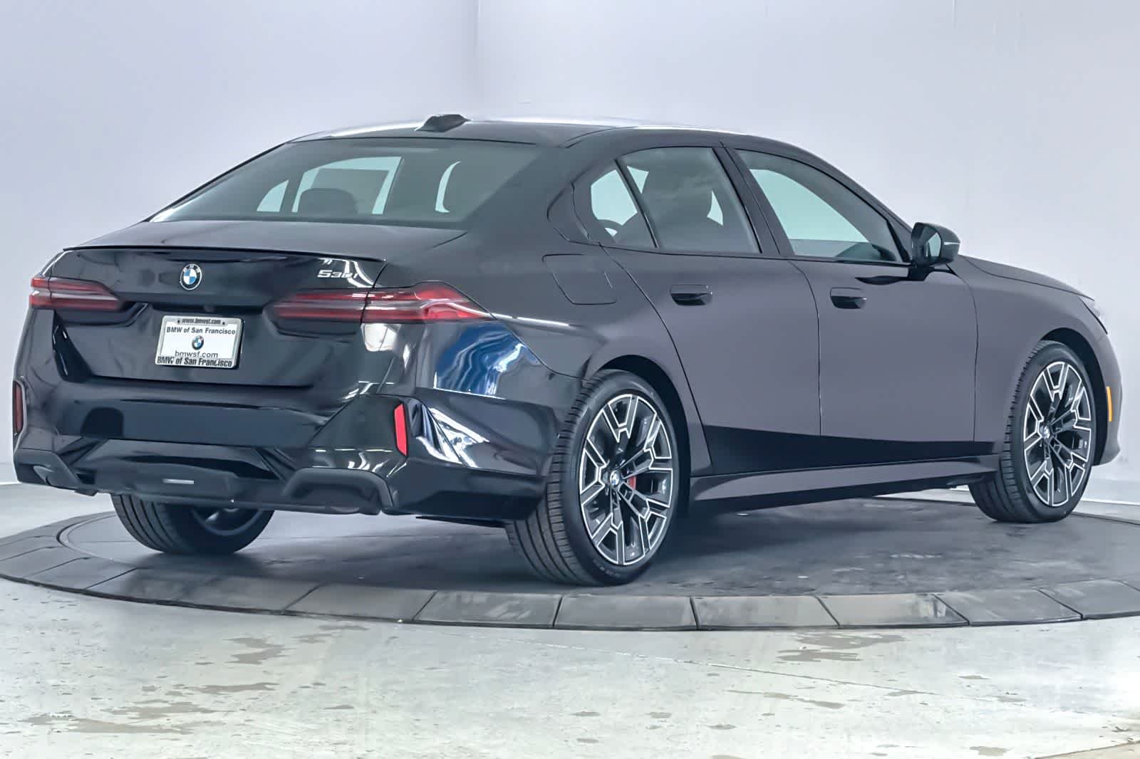 New 2027 Black Sapphire Metallic BMW 530i image 2