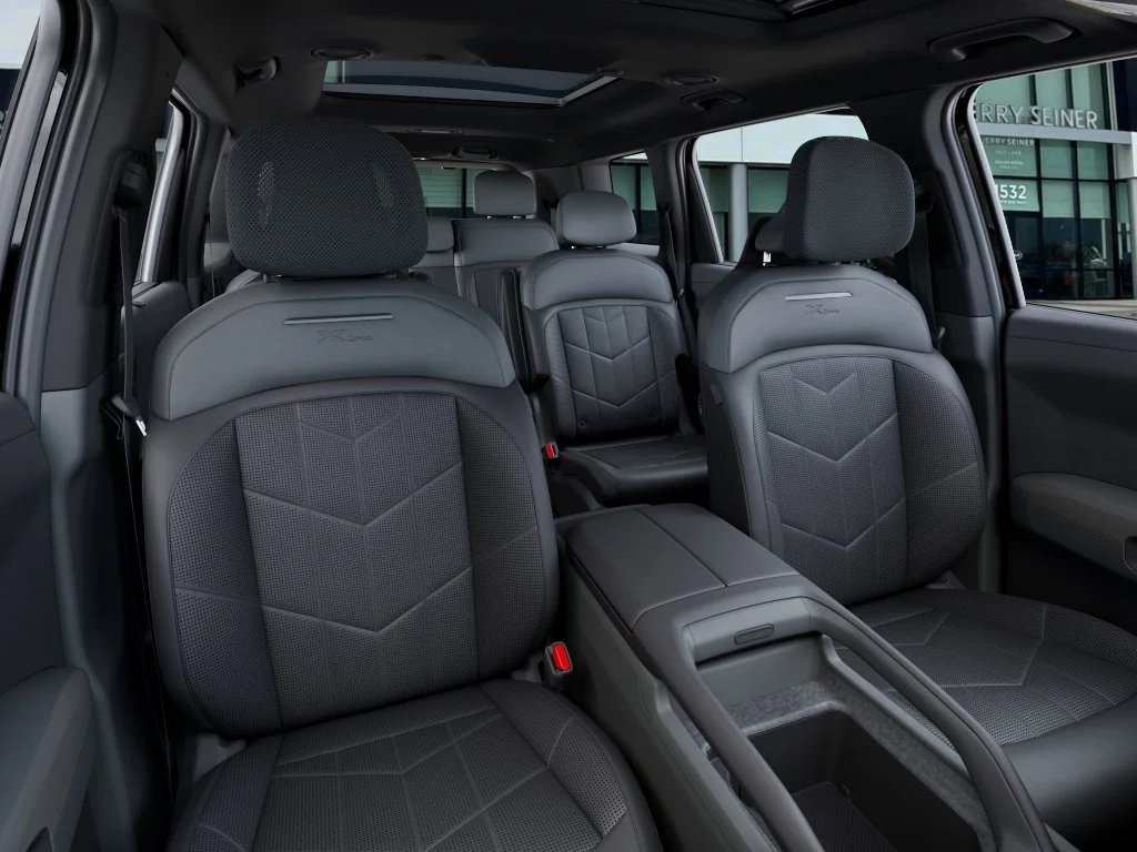 New 2027 Ebony Black Kia X-LINE SX image 15