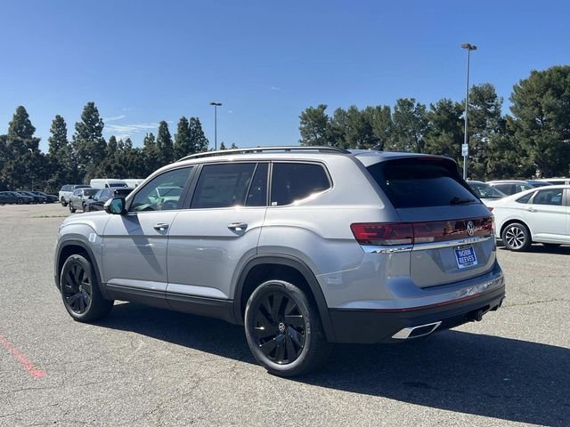 2026 Volkswagen Atlas SE w/Tech - Photo 3
