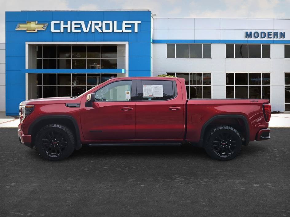 Used 2023 VOLCANIC RED TINTCOAT GMC Elevation image 2