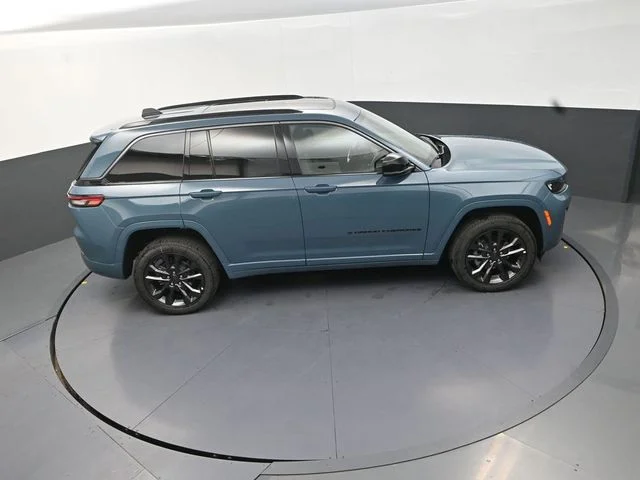 New 2026 Steel Blue Jeep Limited Reserve image 18