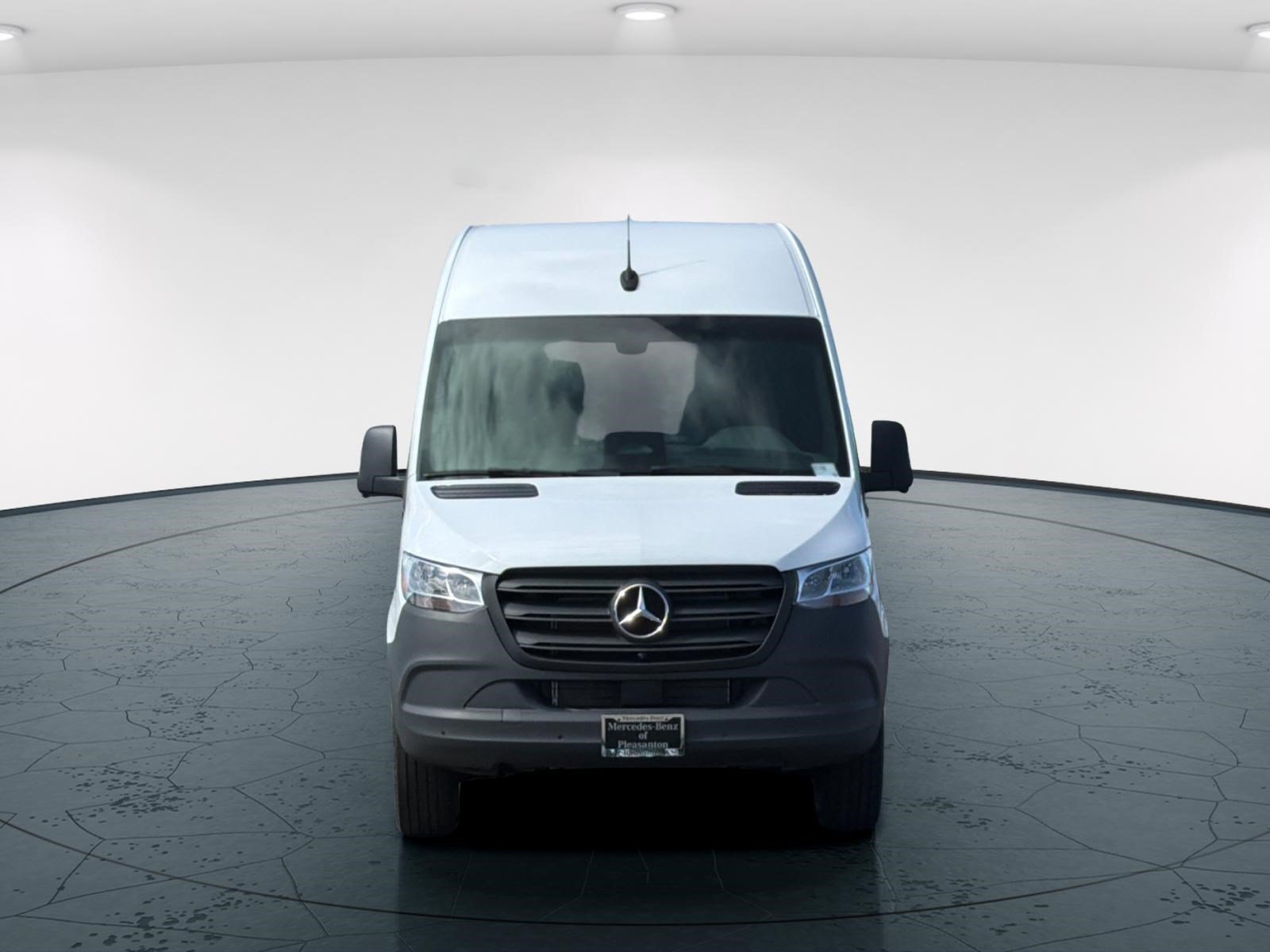 New 2026 Arctic White Mercedes-Benz 2500 High Roof SO Diesel 144 WB image 9