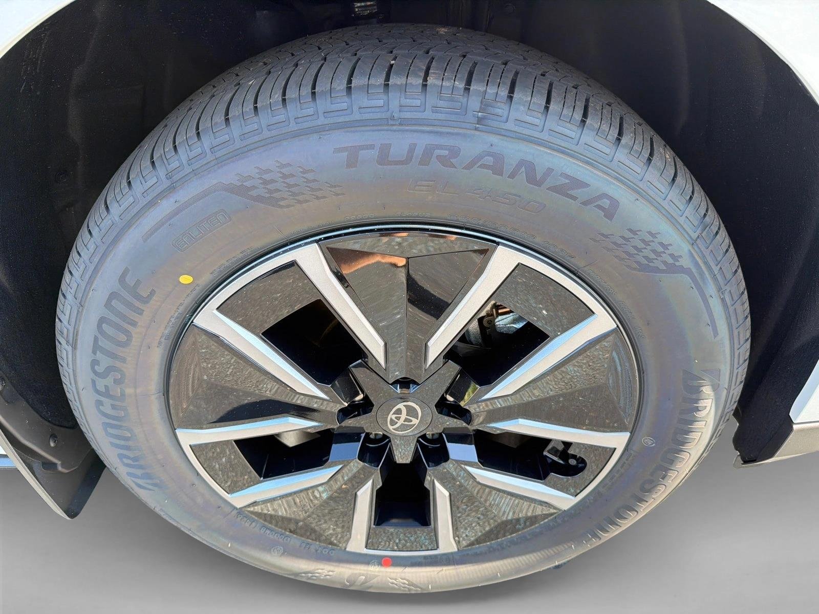 New 2026 Wind Chill Pearl Toyota XLE image 12