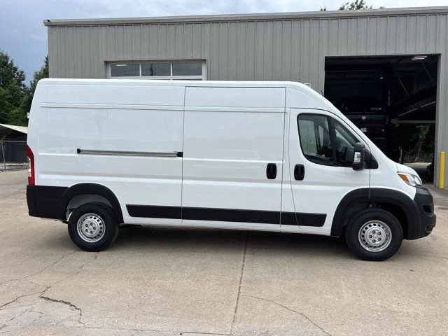 New 2026 Bright White Clear-Coat Exterior Paint RAM High Roof image 2
