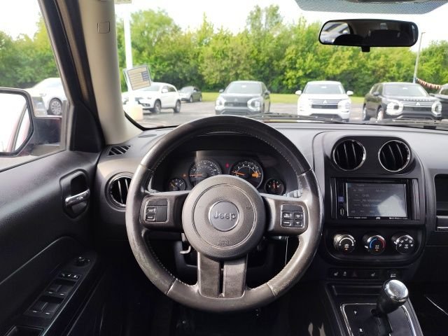 Used 2014 Red Jeep Latitude image 12