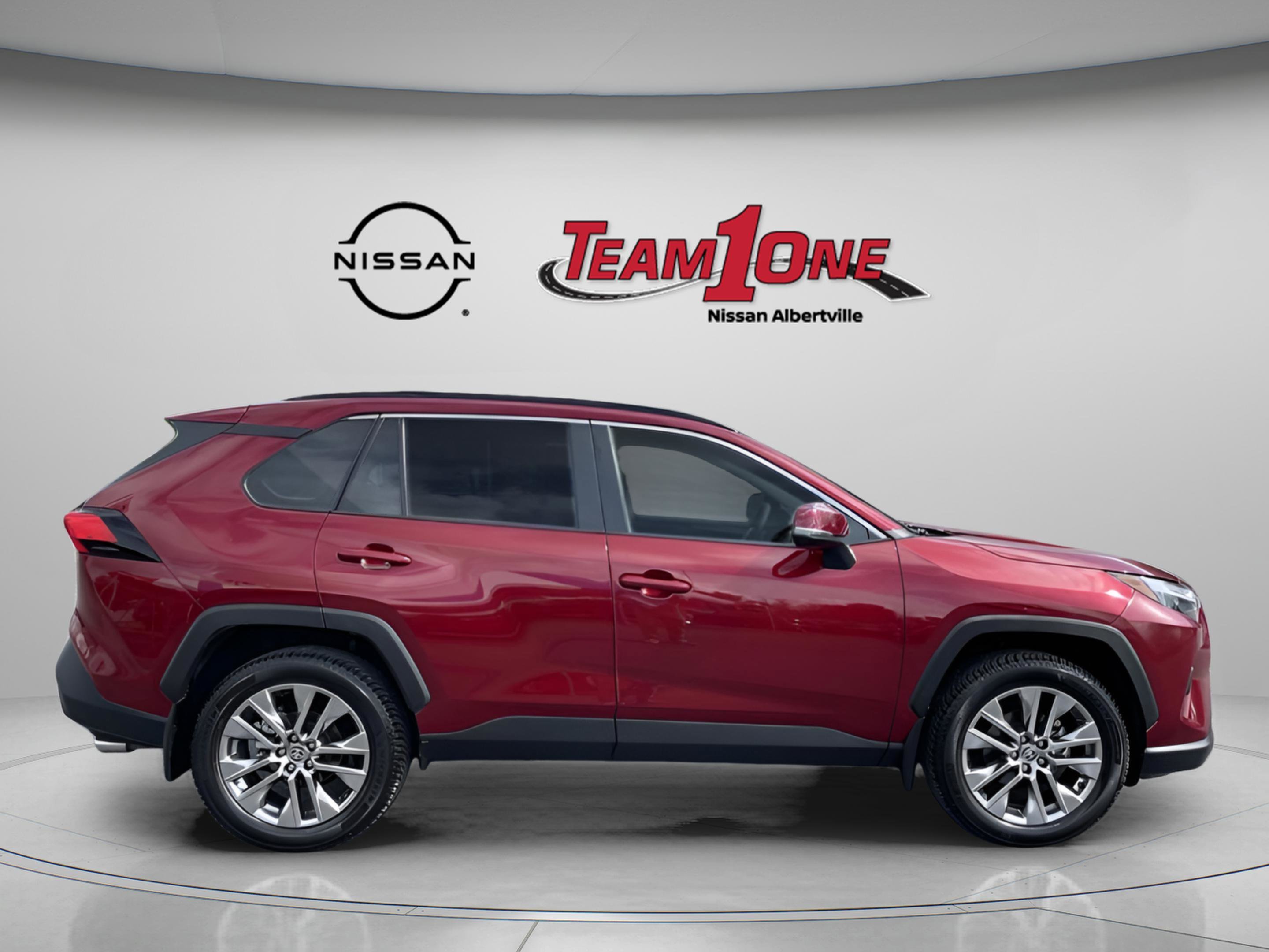 Used 2023 Red Toyota XLE Premium image 8
