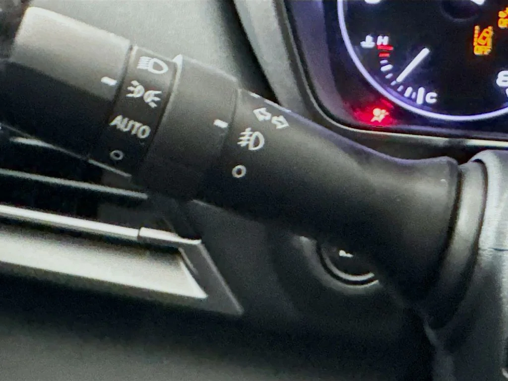 Used 2022 Gray Subaru Limited image 12